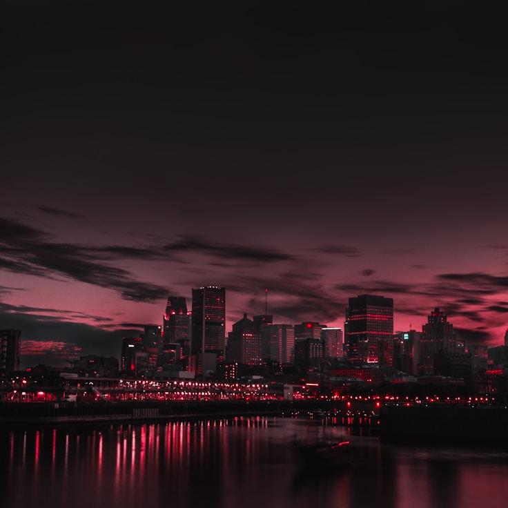 Family routine and school logistics in The Hague